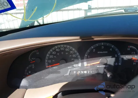 1999 Ford Expedition Eddie Bauer/Xlt z USA, uszkodzony, nr VIN 1FMRU17LXXLA10461